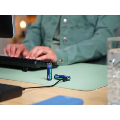 Trust 25584 USB-C Pack 2 Pilas AA Recargables 1700mAh - Novedad Trust 25584 USB-C Pack 2 Pilas AA Recargables 1700mAh - Novedad