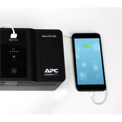 APC Back-UPS Regleta 650VA 400W 1 Puerto USB APC Back-UPS Regleta 650VA 400W 1 Puerto USB