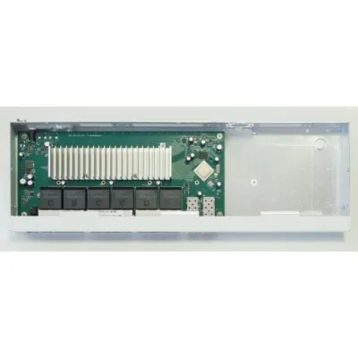 MikroTik CRS326-24G-2S+RM Switch 24 Puertos Gigabit + 2 SFP+