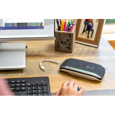 HP Altavoz Portátil para Conferencias Poly Sync 20+ para