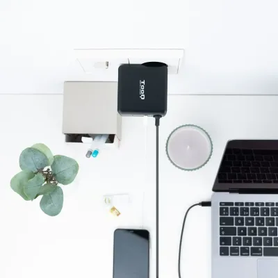 TooQ TQLC-USBC65PD Cargador de Portátil USB-C PD 3.0 65W Negro