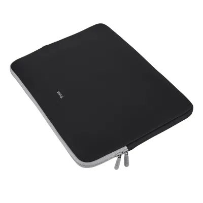 Trust Primo Sleeve Funda Negra para Portátiles de 15.6" Trust Primo Sleeve Funda Negra para Portátiles de 15.6"