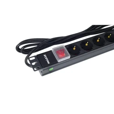 Phasak BNS 1520 Regleta con Interruptor 8 Tomas de Corriente 3m Phasak BNS 1520 Regleta con Interruptor 8 Tomas de Corriente 3m