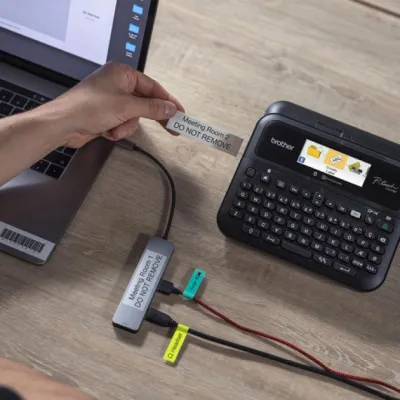 Brother P-Touch D610 Rotuladora Electrónica
