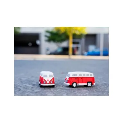 Tech One Tech Hippy Van Bang Camper 32GB USB 2.0 Tech One Tech Hippy Van Bang Camper 32GB USB 2.0