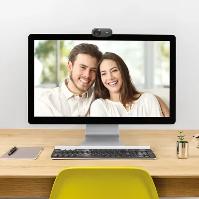 Logitech C310 Webcam HD 1 MP4/USB Hangouts Webex Negra Logitech C310 Webcam HD 1 MP4/USB Hangouts Webex Negra