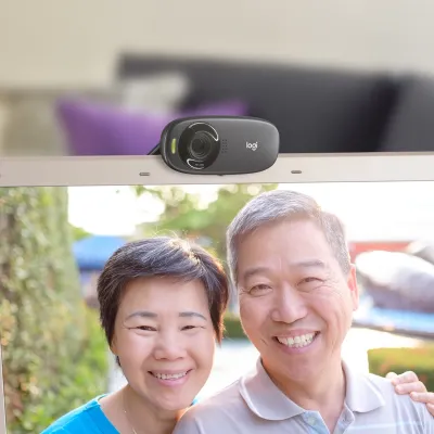 Logitech C310 Webcam HD 1 MP4/USB Hangouts Webex Negra Logitech C310 Webcam HD 1 MP4/USB Hangouts Webex Negra