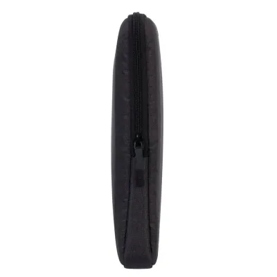 Rivacase Suzuka 7705 Funda Negra para Portátil hasta 15.6" Rivacase Suzuka 7705 Funda Negra para Portátil hasta 15.6"