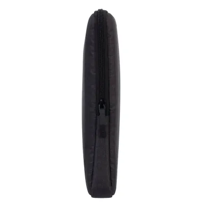 Rivacase Suzuka 7705 Funda Negra para Portátil hasta 15.6" Rivacase Suzuka 7705 Funda Negra para Portátil hasta 15.6"