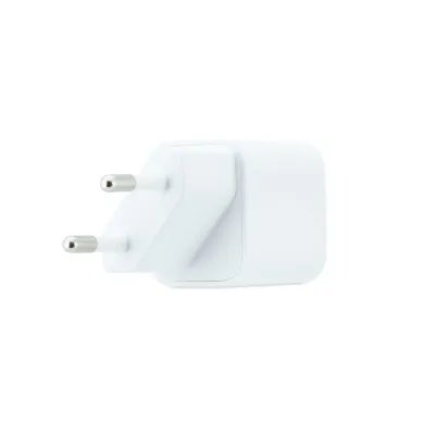 CoolBox Cargador USB-C de 20W con tecnología GaN QC3.0 + USB-A CoolBox Cargador USB-C de 20W con tecnología GaN QC3.0 + USB-A