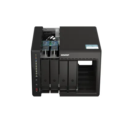 QNAP TS-453E NAS