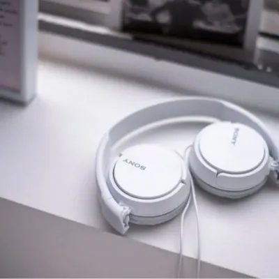 Auriculares Sony MDRZX110APW/ con Micrófono/ Jack 3.5/ Blancos Auriculares Sony MDRZX110APW/ con Micrófono/ Jack 3.5/ Blancos