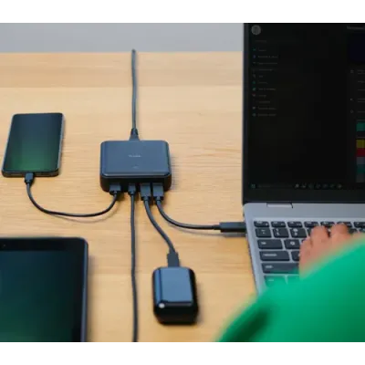 Cargador de Sobremesa Trust Maxo/ 3xUSB Tipo-C/ 1xUSB/ 100W Cargador de Sobremesa Trust Maxo/ 3xUSB Tipo-C/ 1xUSB/ 100W