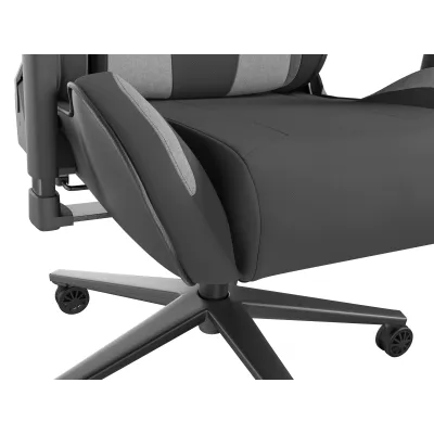 GENESIS Nitro 720 Butaca para jugar Asiento acolchado Negro