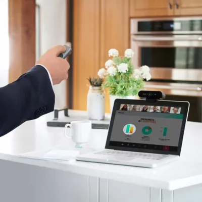 Presenter Logitech Spot Light Retail Color Gold Wireless Presenter Logitech Spot Light Retail Color Gold Wireless