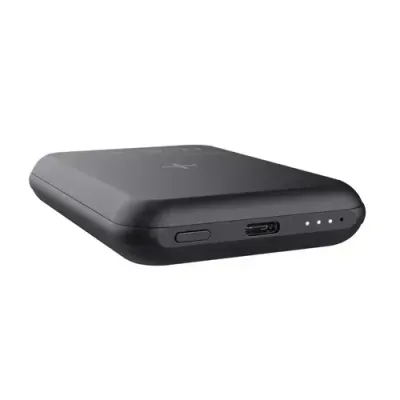Trust Magno Cargador Inalámbrico para Iphone 5000mAh Negro Trust Magno Cargador Inalámbrico para Iphone 5000mAh Negro